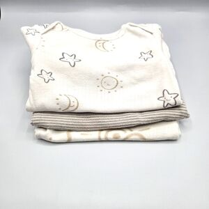 Carter's Long Sleeve Beige Onsies 6M